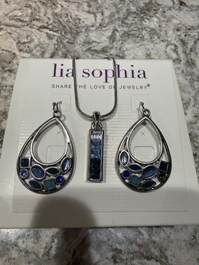 Lia Sophia Blue Multi-Stone Teardrop Earrings with Rectangular Pendant